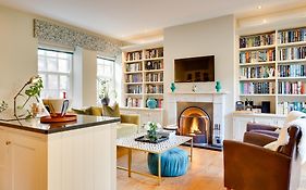 Spence Lodge Cosy 2-Bed Stone Cottage, Alnmouth